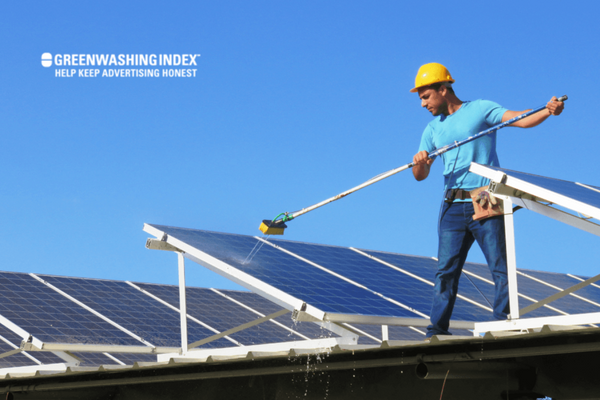When to Perform Solar Panel Cleaning?