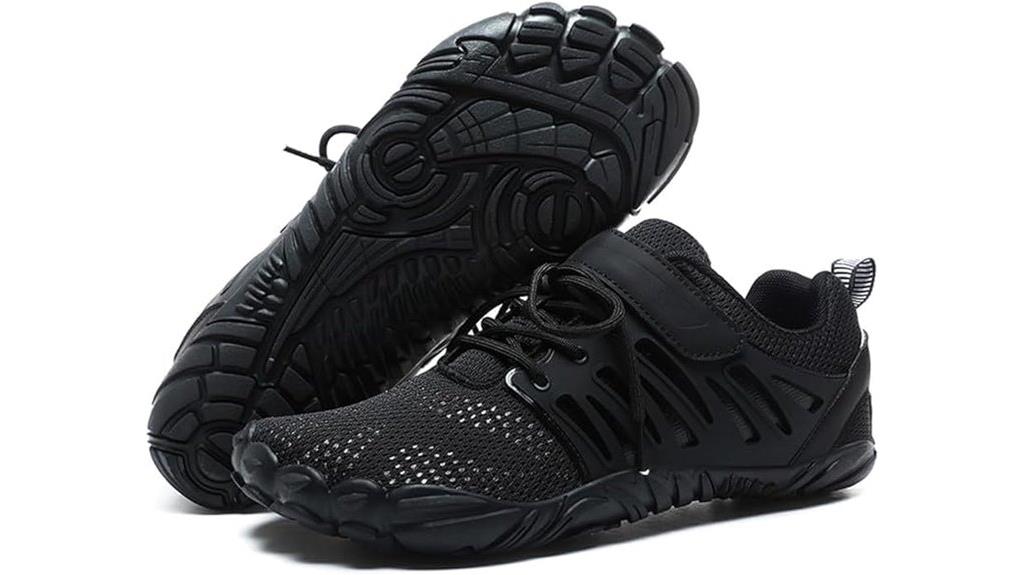 wide toe box footwear