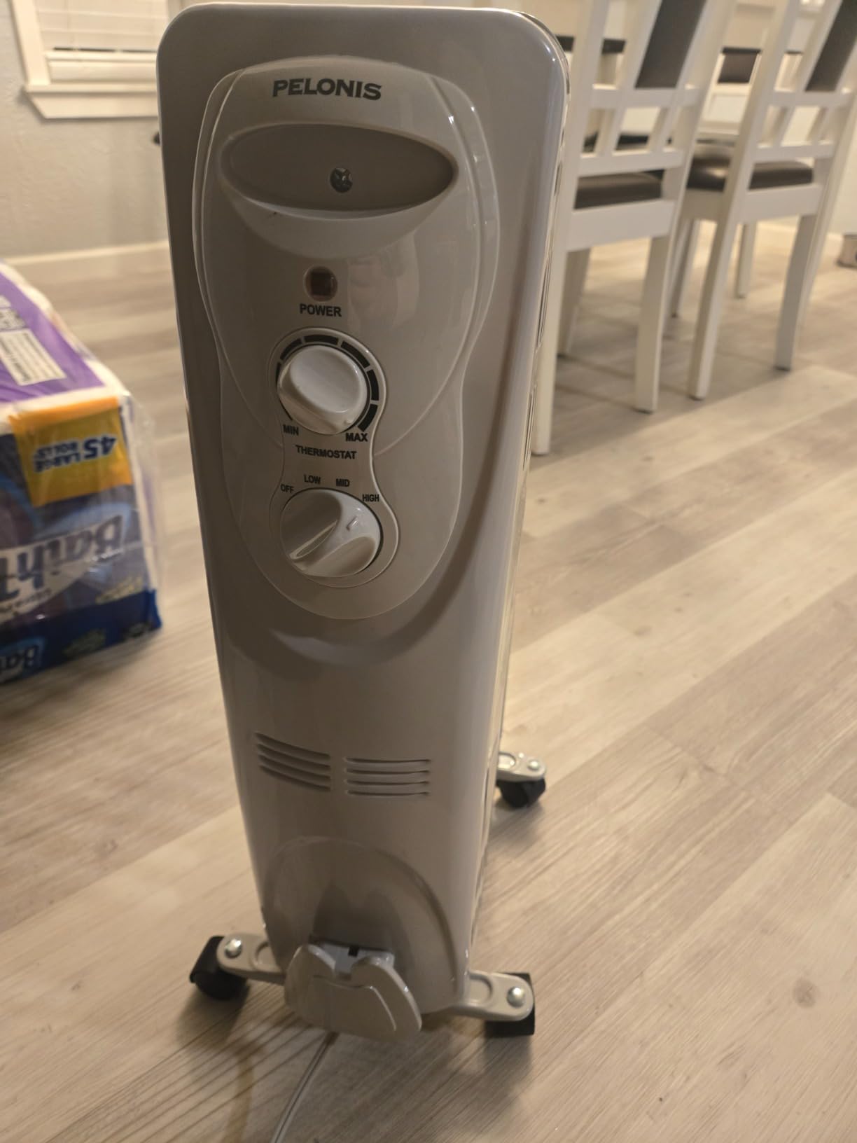 PELONIS PHO15A2AGB, Basic Electric Oil Filled Radiator,black space heater, 26.10 x 14.20 x 11.00 Customer Review PELONIS PHO15A2AGB, Basic Electric Oil Filled Radiator,black space heater, 26.10 x 14.20 x 11.00 - Customer Photo 2