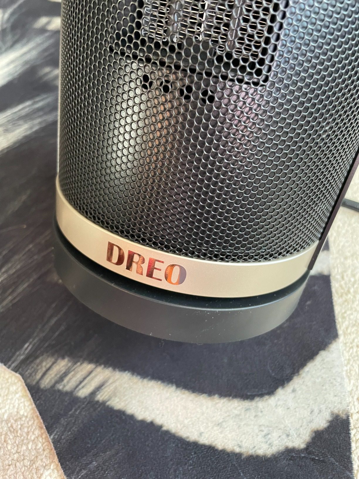 Dreo Space Heater, 1500W Electric Heaters for Indoor Use with Thermostat, 70° Oscillation, 8 Safety Protections, 5 Modes, Remote, 12H Timer, Quiet Portable Heater for Office, Bedroom, Large Room - Customer Photo 2