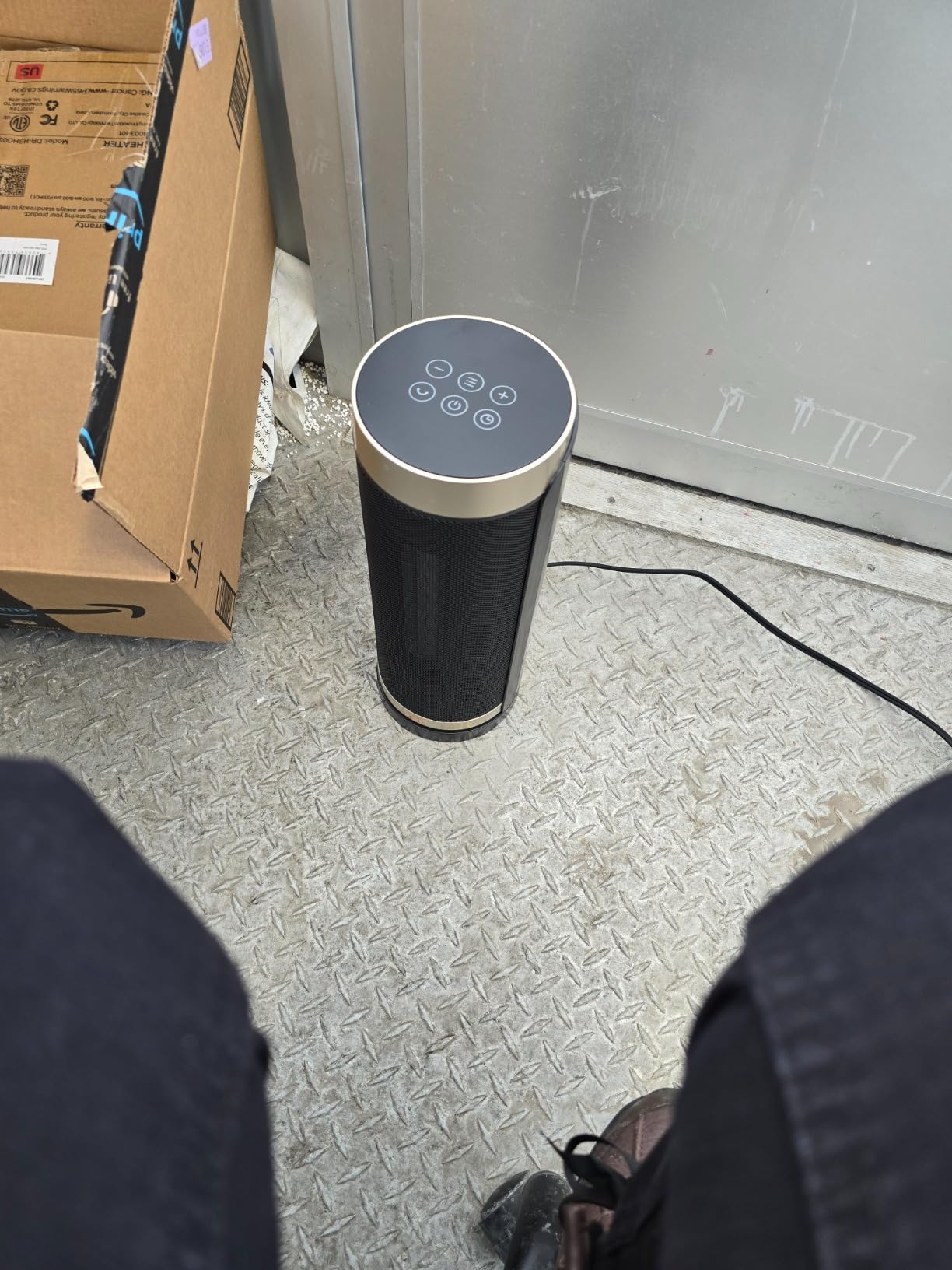 Dreo Space Heater, 1500W Electric Heaters for Indoor Use with Thermostat, 70° Oscillation, 8 Safety Protections, 5 Modes, Remote, 12H Timer, Quiet Portable Heater for Office, Bedroom, Large Room - Customer Photo 4