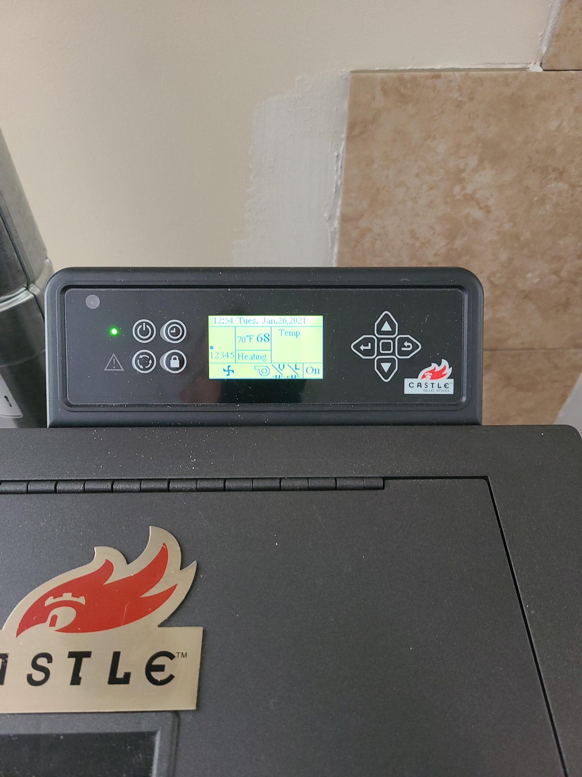 Castle 41278 Serenity Pellet Stove, 1,500 square ft. Heating Capability, Smart Controller Features Manual, Weekly, Thermostat and Eco Operating Modes, 40lb Hopper Capacity, Easy Clean Design, Black - Customer Photo 2