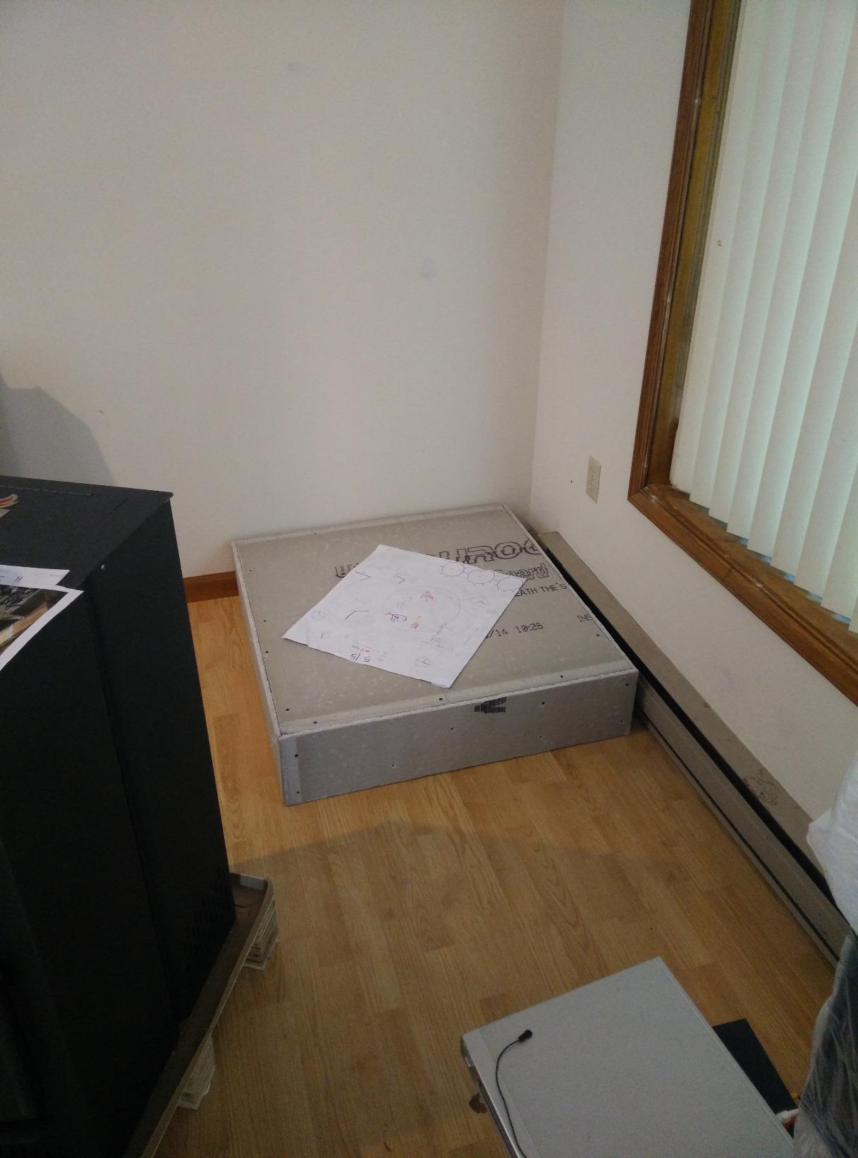 Castle 41278 Serenity Pellet Stove, 1,500 square ft. Heating Capability, Smart Controller Features Manual, Weekly, Thermostat and Eco Operating Modes, 40lb Hopper Capacity, Easy Clean Design, Black - Customer Photo 5