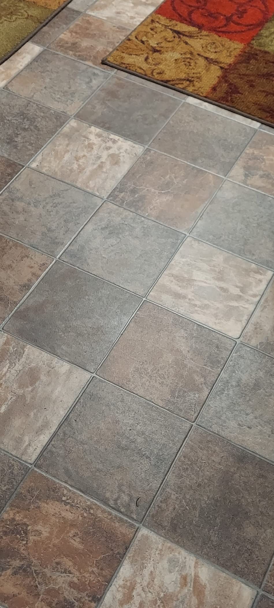 naturally it's clean Floor Cleaner Concentrate | Makes 24 Gallons | Safe for All Floor Types | Hardwood & Tile Floor Cleaner | pH Neutral & Biodegradable | Kids & Pets Safe | No Rinse, Destroys Odors - Customer Photo 3