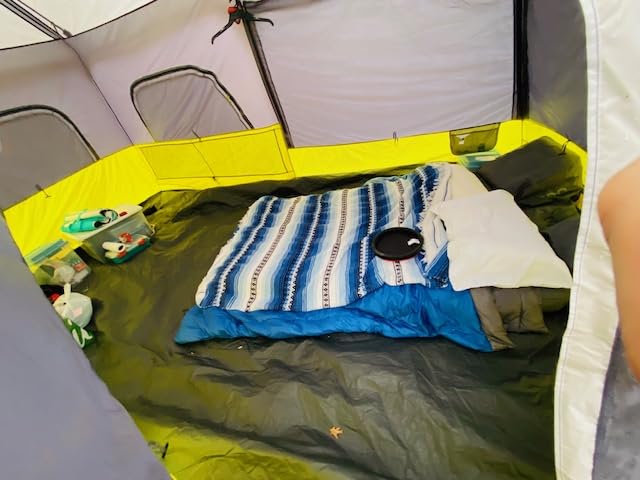 Core 9 Person Instant Cabin Tent - 14' x 9', Green (40008) customer photo 2