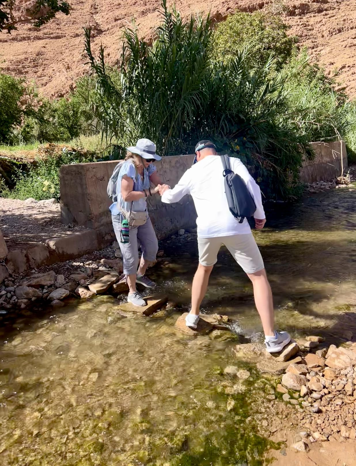 ZOMAKE Ultra Lightweight Hiking Backpack 20L, Packable Small Backpacks Water Resistant Daypack for Women Men(Navy Blue) Customer Review ZOMAKE Ultra Lightweight Hiking Backpack 20L, Packable Small Backpacks Water Resistant Daypack for Women Men(Navy Blue) - Customer Photo 1