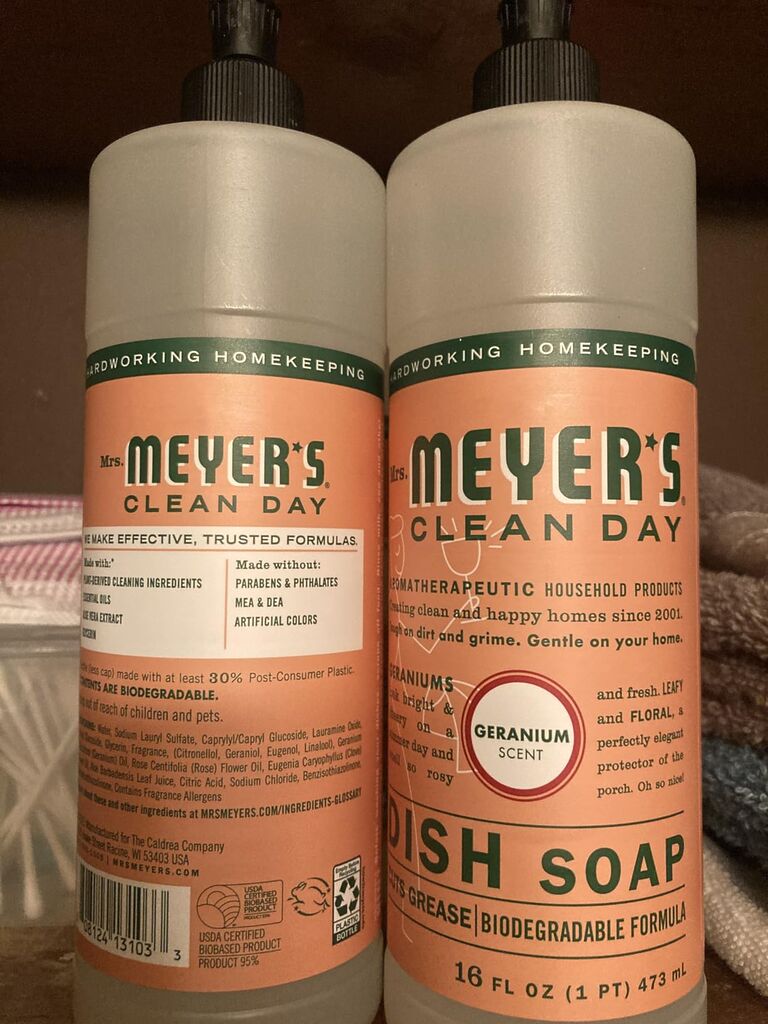 MRS. MEYER'S CLEAN DAY Liquid Dish Soap, Lemon Verbena, 16 fl. oz - Pack of 3 customer photo 1
