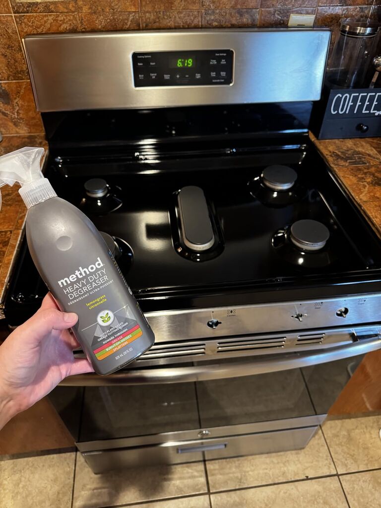 Method Heavy Duty Degreaser, Lemongrass Scent, Oven Cleaner & Stove Top Cleaner, 28 Oz Spray Bottle customer photo 2