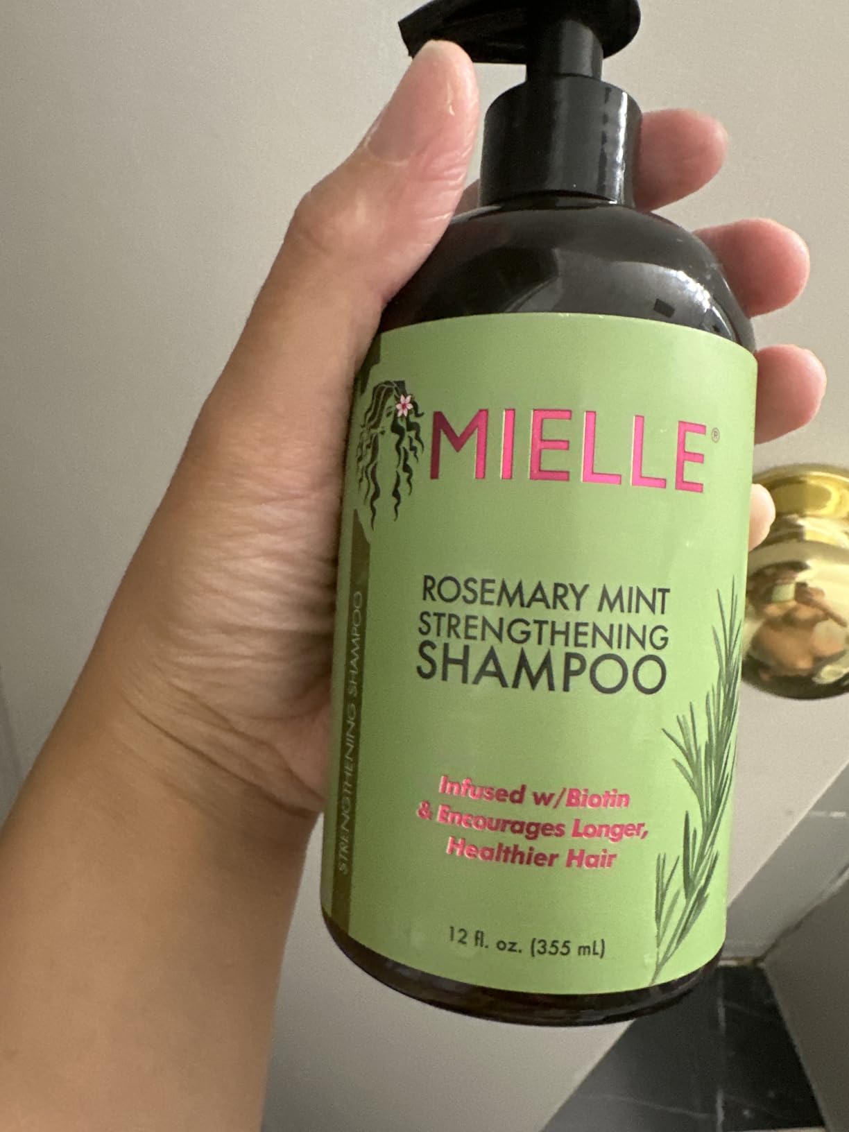 Mielle Organics Rosemary Mint Hair Strengthening Biotin Shampoo - Moisturizing Hair Shampoo for Women and Men to Gently Cleanse, Repair & Protect Strands (12 oz) - Customer Photo 1