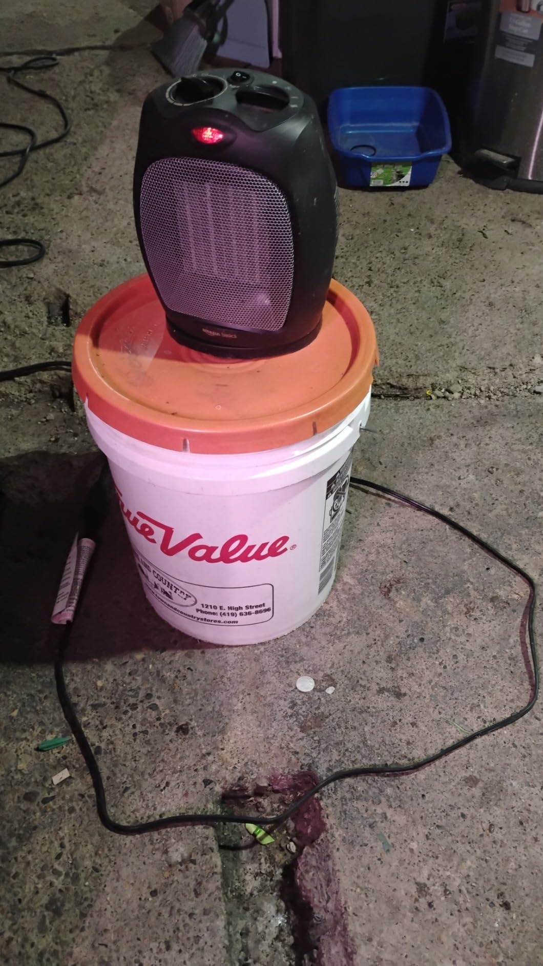 Amazon Basics Ceramic Space Heater, Portable Indoor Heating Solution, With Overheat and Tip-Over Protection, Thermostat, Non-Oscillating, 1500W, 7.52 Amazon Basics Ceramic Space Heater, Portable Indoor Heating Solution, With Overheat and Tip-Over Protection, Thermostat, Non-Oscillating, 1500W, 7.52