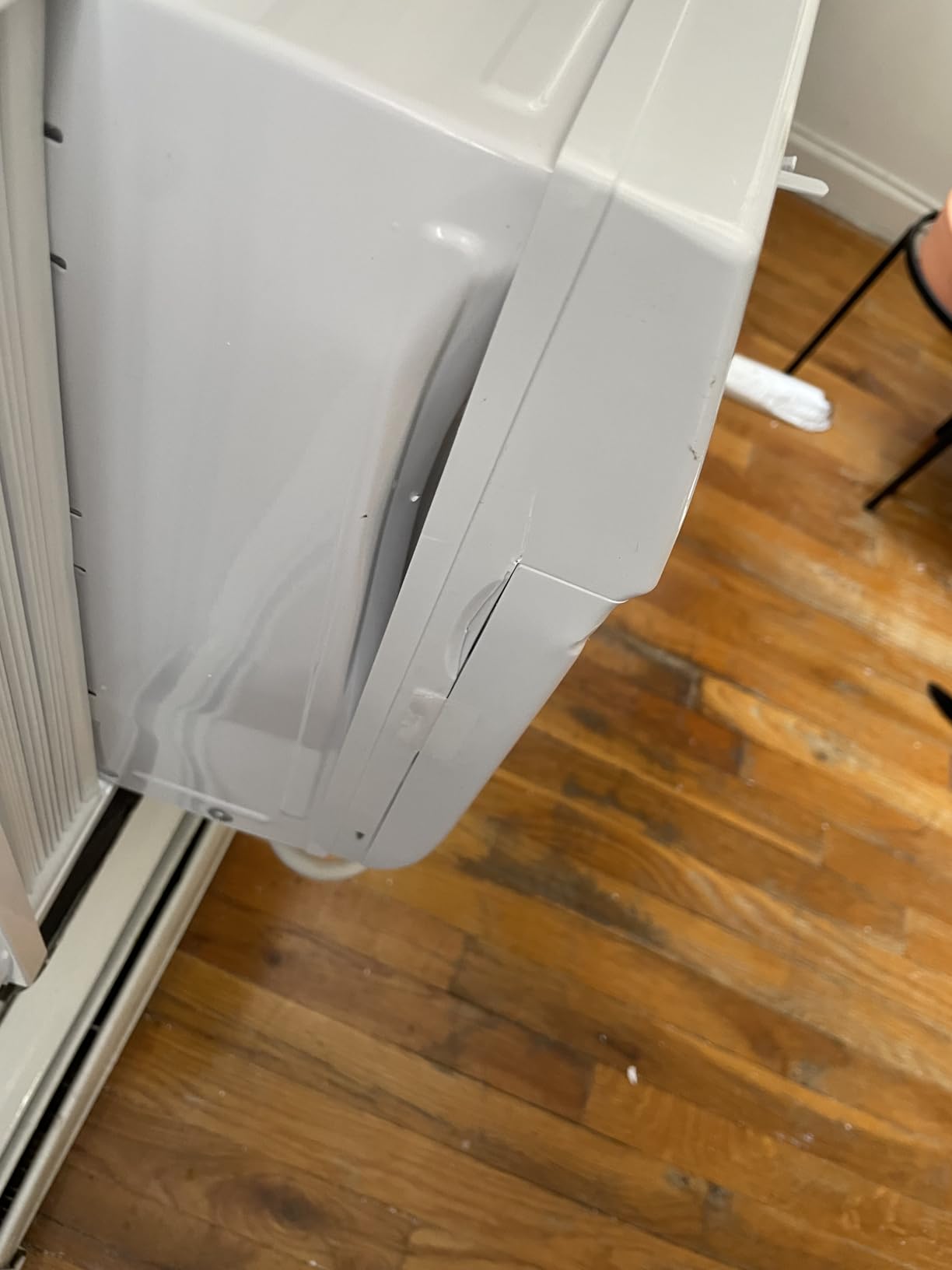 Keystone 10,000 BTU Compact Window Air Conditioner with Remote Control and Dehumidifier, 115V, Quiet Window AC Units for Spaces up to 450 Sq.Ft., Perfect for Apartment and Small-Medium Rooms, White Customer Review Keystone 10,000 BTU Compact Window Air Conditioner with Remote Control and Dehumidifier, 115V, Quiet Window AC Units for Spaces up to 450 Sq.Ft., Perfect for Apartment and Small-Medium Rooms, White - Customer Photo 1