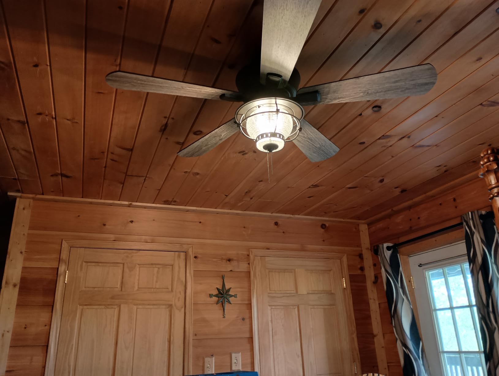 Harbor Breeze Merrimack II 52-in Matte Bronze LED Indoor/Outdoor Ceiling Fan with Light Kit (5-Blade) Customer Review Harbor Breeze Merrimack II 52-in Matte Bronze LED Indoor/Outdoor Ceiling Fan with Light Kit (5-Blade) - Customer Photo 2