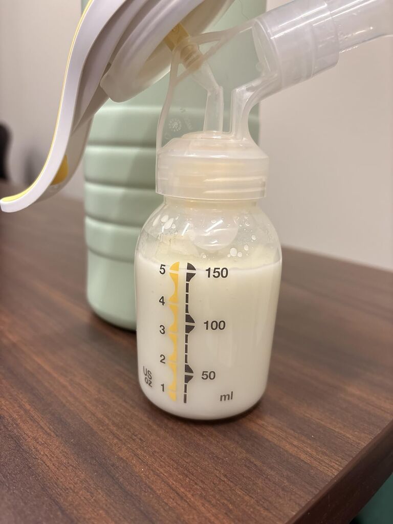 Medela Harmony Manual Breast Pump, On-the-Go, More Milk Output customer photo 1