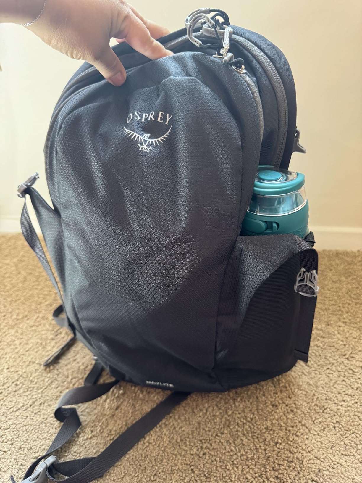 Osprey Daylite Commuter Backpack Customer Review Osprey Daylite Commuter Backpack - Customer Photo 2