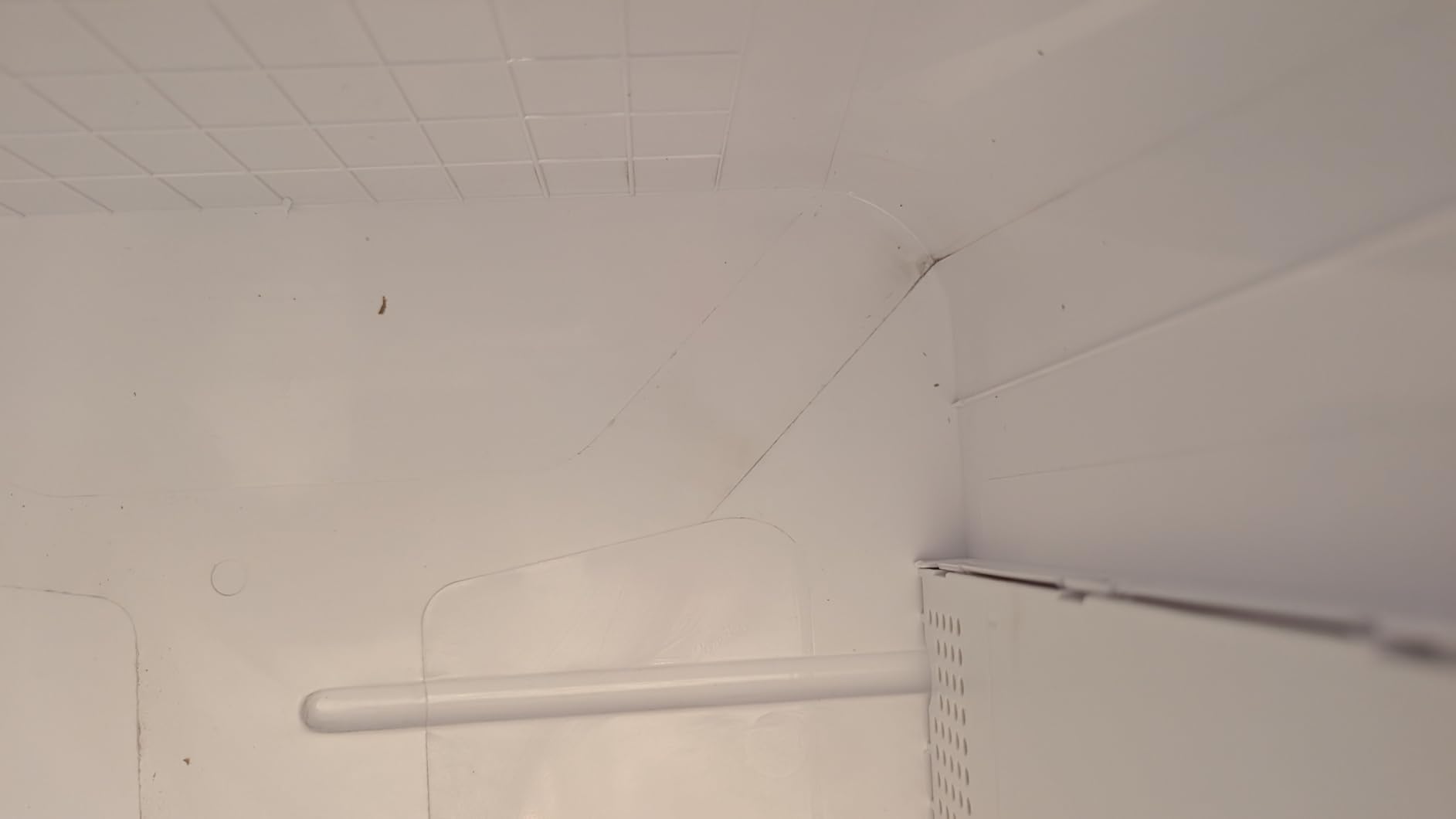 Midea Cube 20 Pint Dehumidifier for Basement, Up to 1,500 Sq. Ft. dehumidifier with drain hose, ENERGY STAR Certificated, Smart Control, Compatible with Alexa, White Customer Review Midea Cube 20 Pint Dehumidifier for Basement, Up to 1,500 Sq. Ft. dehumidifier with drain hose, ENERGY STAR Certificated, Smart Control, Compatible with Alexa, White - Customer Photo 3