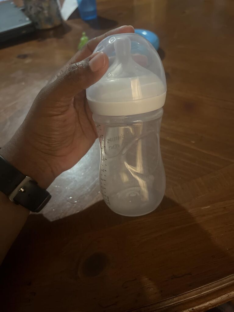 Philips Avent Natural Baby Bottles with Natural Response Nipples (Medium Flow, Flow 3), 9oz, 4-Pack customer photo 2