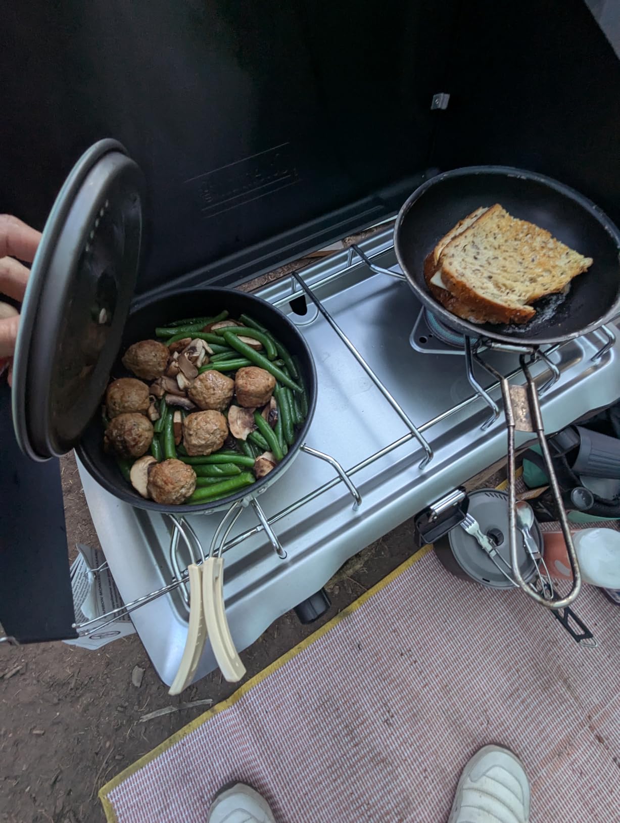 Coleman Triton 2-Burner Propane Stove, Portable Camping Cooktop with 2 Adjustable Burners & Wind Guards, 22,000 BTUs of Power for Camping, Tailgating, Grilling, BBQ, & More Customer Review Coleman Triton 2-Burner Propane Stove, Portable Camping Cooktop with 2 Adjustable Burners & Wind Guards, 22,000 BTUs of Power for Camping, Tailgating, Grilling, BBQ, & More - Customer Photo 1