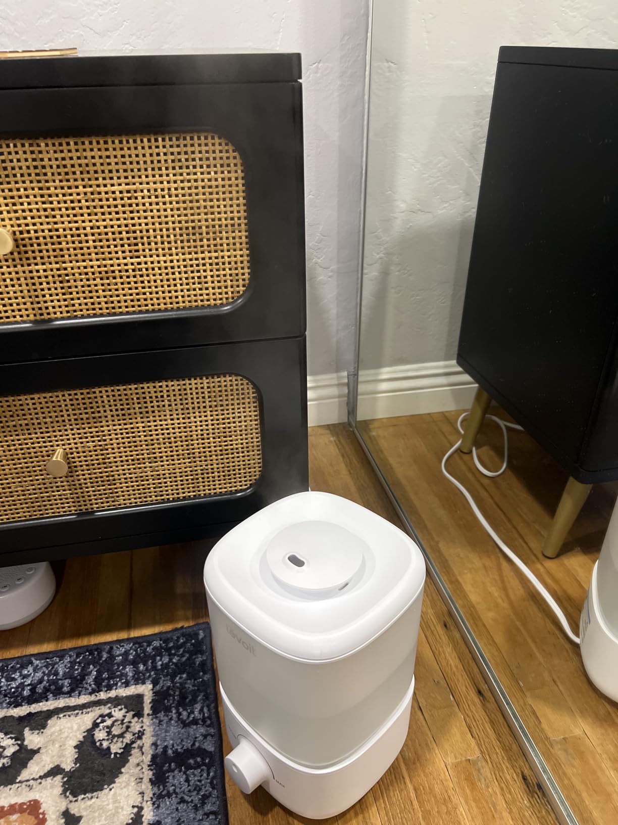 LEVOIT Top Fill Humidifiers for Bedroom, 2.5L Tank for Large Room, Easy to Fill & Clean, 28dB Quiet Cool Mist Air Humidifier for Home Baby Nursery & Plants, Auto Shut-off and BPA-Free for Safety, 25H - Customer Photo 1