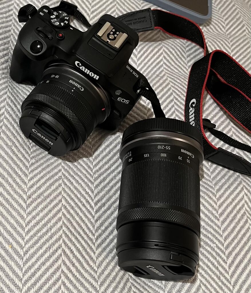 Canon EOS R100 Mirrorless Camera RF-S18-45mm F4.5-6.3 IS STM Lens Kit, 24.1 MP, 4K Video customer photo 2