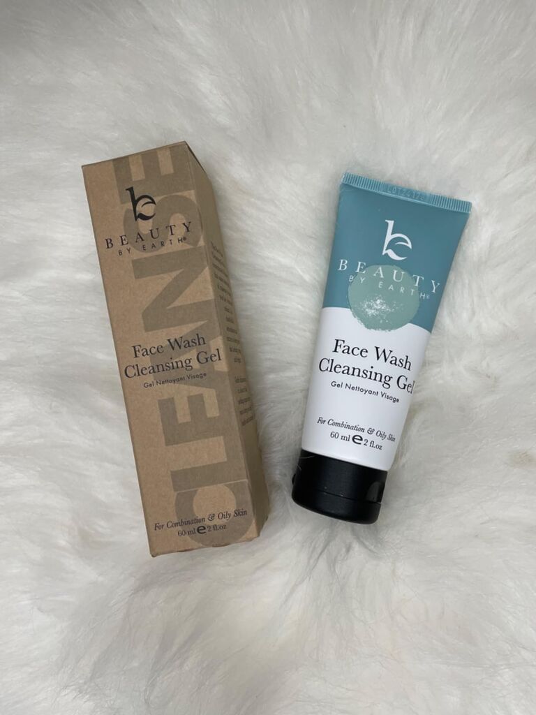 Beauty by Earth Clean Face Wash with Organic & Natural Ingredients customer photo 2