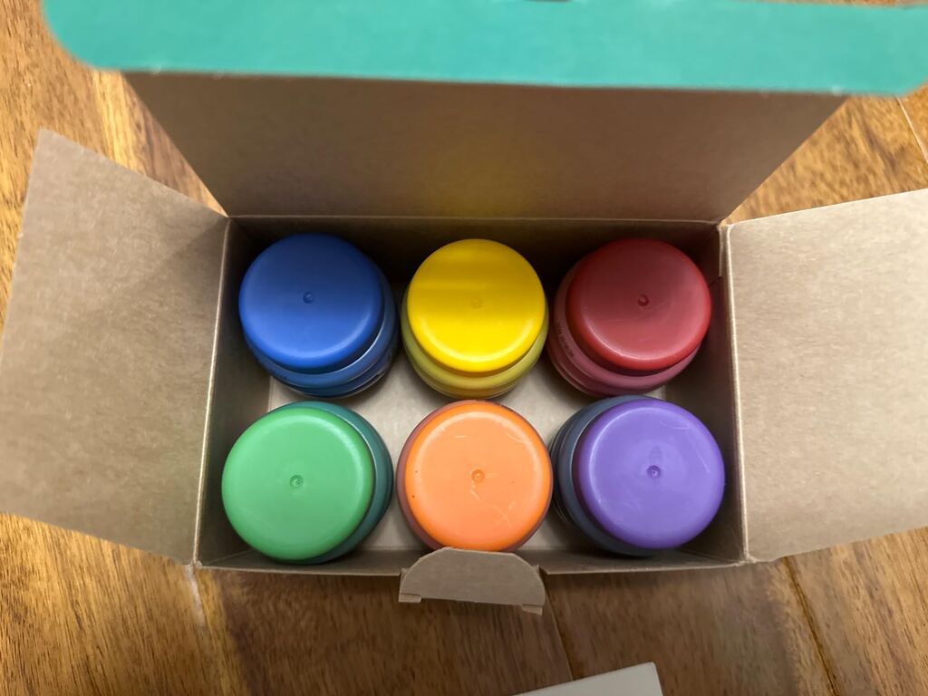 Honeysticks Non Toxic Finger Paint (6 Bright Colors), Washable from Skin, Safe Finger Painting for Toddlers, Kids Ages 1-3, 2-4, 3-5, Perfect First Paint for Little Artists Age 1+, Water Based, Eco customer photo 2