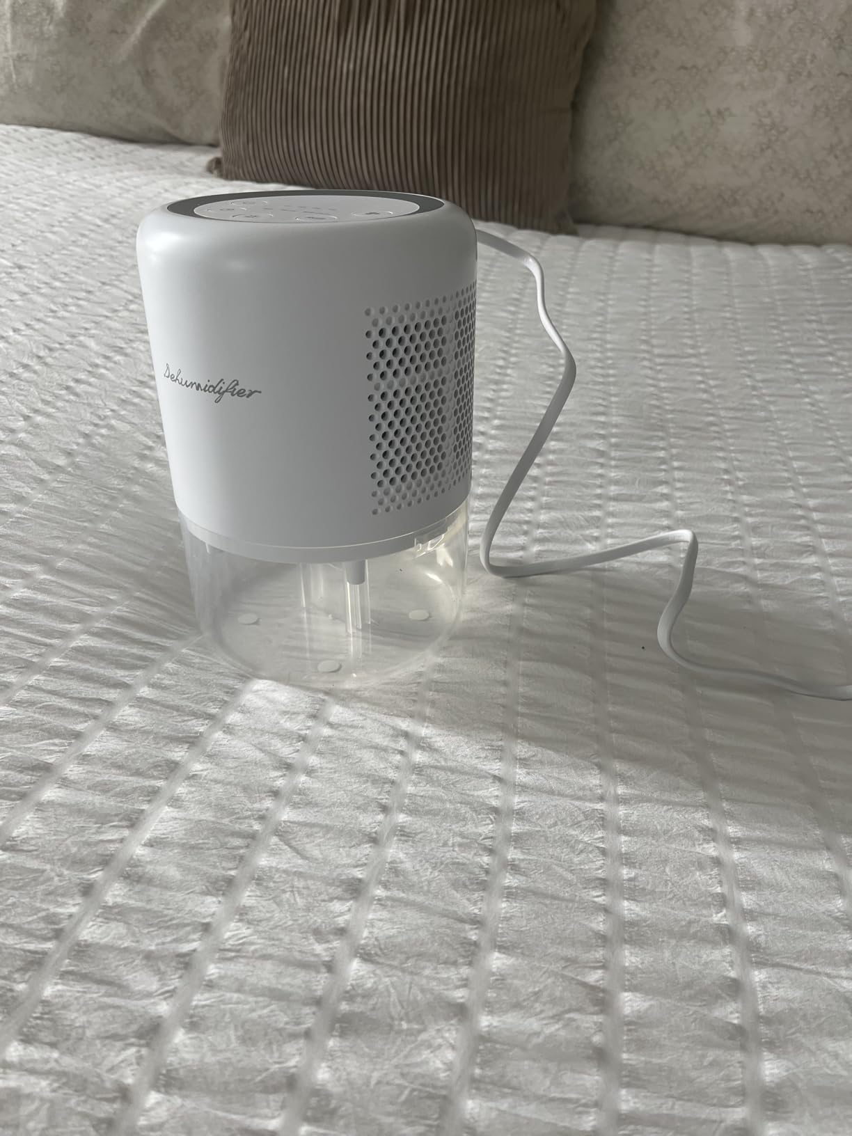 44oz(1.3L) Small Dehumidifier for Home, Auto-Off Quiet Portable Dehumidifier with 3 Modes, 10 Color Lights, 4 Timer Settings for Bedroom Bathroom Closet (215 sq.ft) Customer Review 44oz(1.3L) Small Dehumidifier for Home, Auto-Off Quiet Portable Dehumidifier with 3 Modes, 10 Color Lights, 4 Timer Settings for Bedroom Bathroom Closet (215 sq.ft) - Customer Photo 2