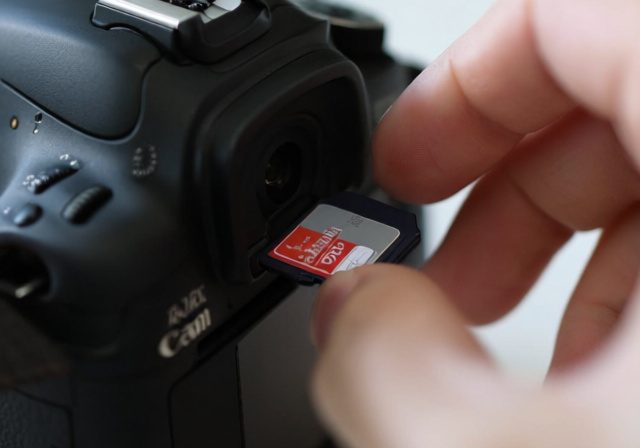 Best Memory Card Canon T5i: Expert Reviews of 8 Top SD Cards