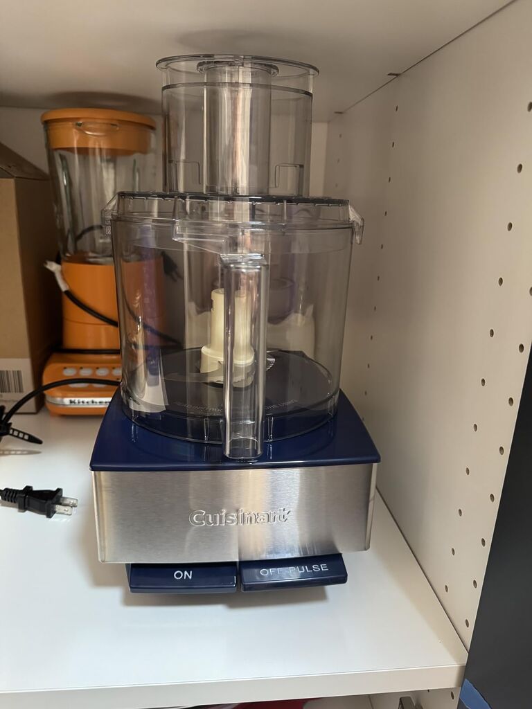 Cuisinart Food Processor, 14-Cup Vegetable Chopper for Mincing, Dicing, Shredding, Puree & Kneading Dough, 720-Watt Motor, Stainless Steel, DFP-14BCNY customer photo 2