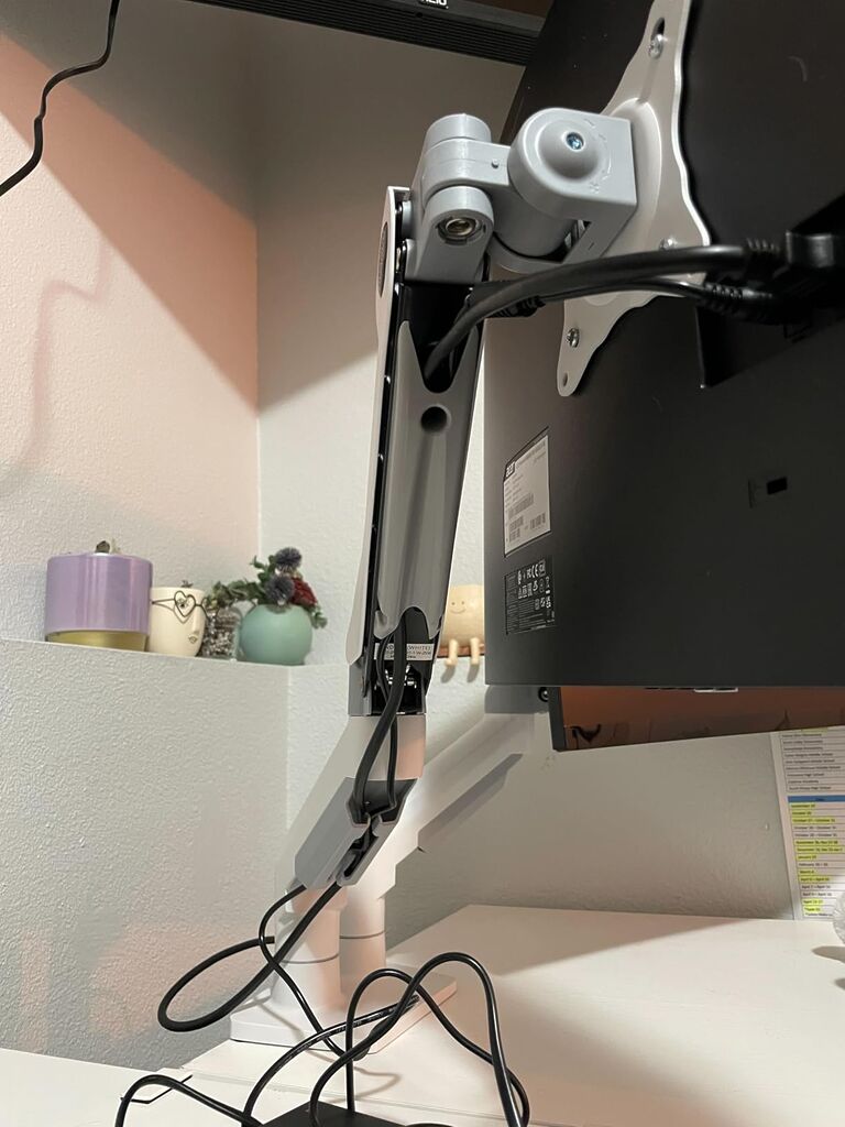 HUANUO FlowLift™ Dual Monitor Stand, Fully Adjustable Gaming Monitor Desk Mount for 13–32″ Computer Screens, Full Motion VESA 75x75/100x100 with C-Clamp & Grommet Base, Each Arm Holds 4.4 to 19.8 lbs customer photo 1