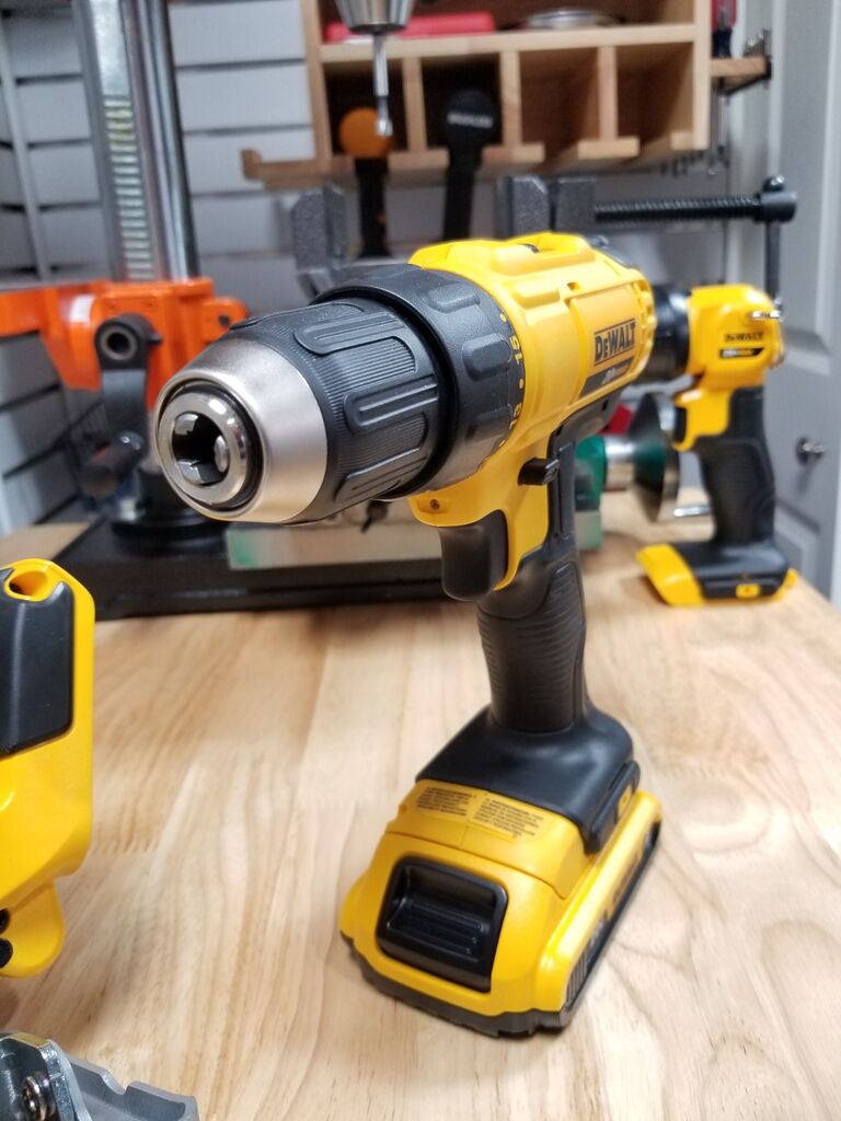 DEWALT 20V MAX Power Tool Combo Kit, 4-Tool Cordless Power Tool Set with Battery and Charger (DCK445D1M1) customer photo 2