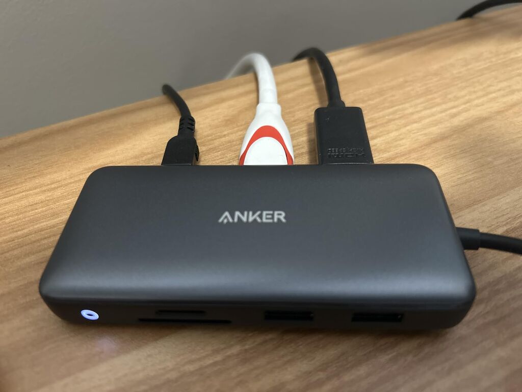 Anker Laptop Docking Station Dual Monitor, 8-in-1 USB C Hub with 4K HDMI customer photo 1