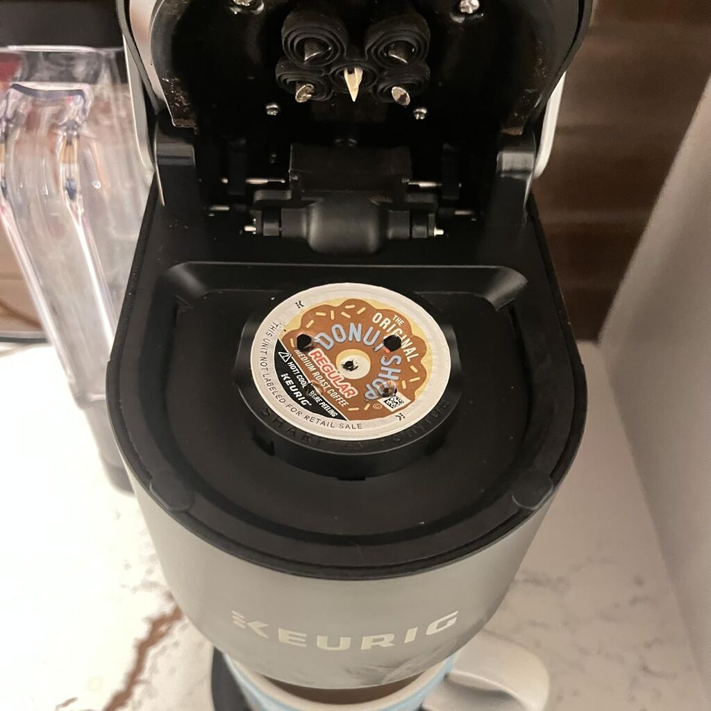 Keurig K-Supreme Single Serve K-Cup Pod Coffee Maker, MultiStream Technology, 4 Brew Sizes, 66oz Dual-Position Removable Reservoir, Black customer photo 2