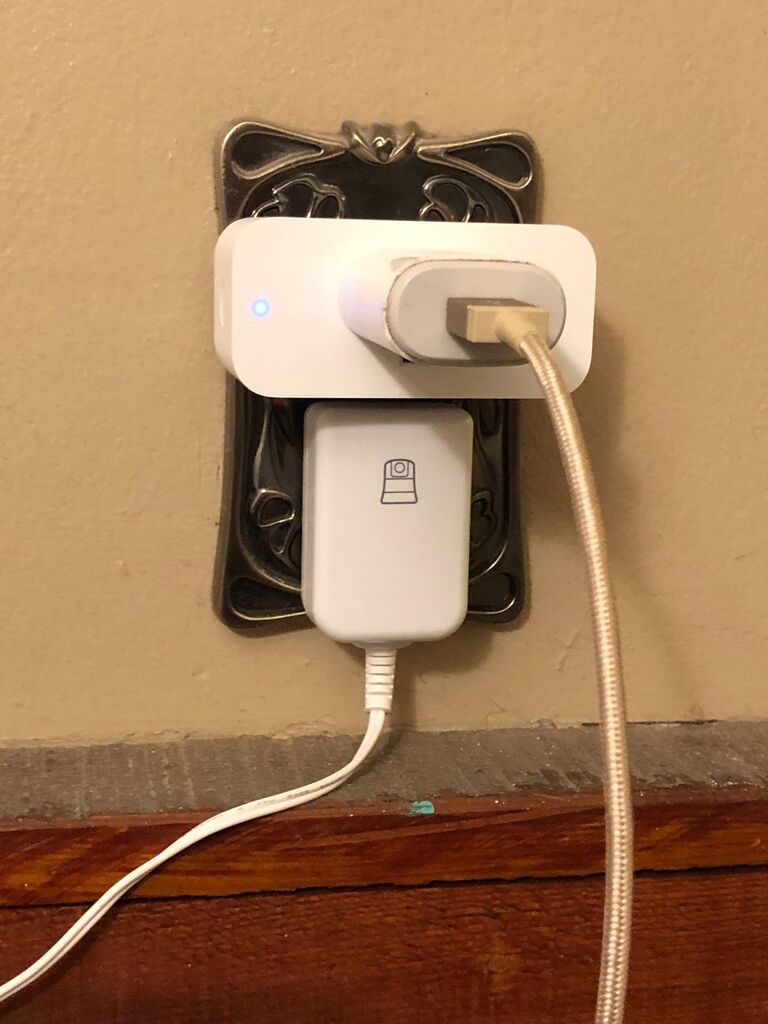 Amazon Smart Plug, Works with Alexa, Simple Setup, Endless Possibilities customer photo 1