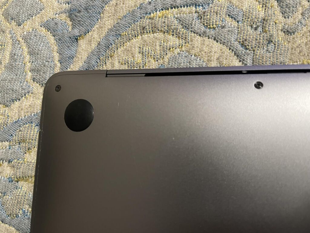 Apple MacBook Air Late 2020 with Apple M1 Chip (13.3 inch, 8GB RAM, 256GB SSD) Space Gray (Renewed) customer photo 2