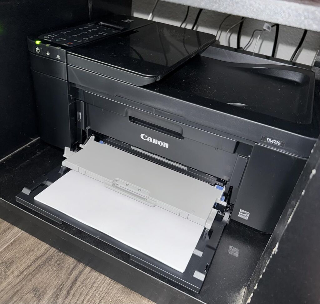 Canon PIXMA TR4720 All-in-One Wireless Printer, Home Use with Auto Document Feeder, Mobile Printing and Built-in Fax, Black customer photo 1