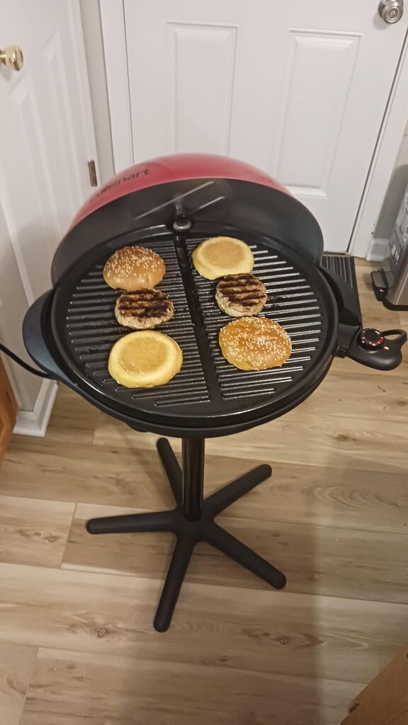 Cuisinart Indoor/Outdoor Electric Grill, 2-in-1 Portable BBQ with Nonstick Cooking Surface, Electric Grill Outdoor with Adjustable Heat, Stand/Tabletop Options for Cookouts, Barbecues, Small Spaces customer photo 1