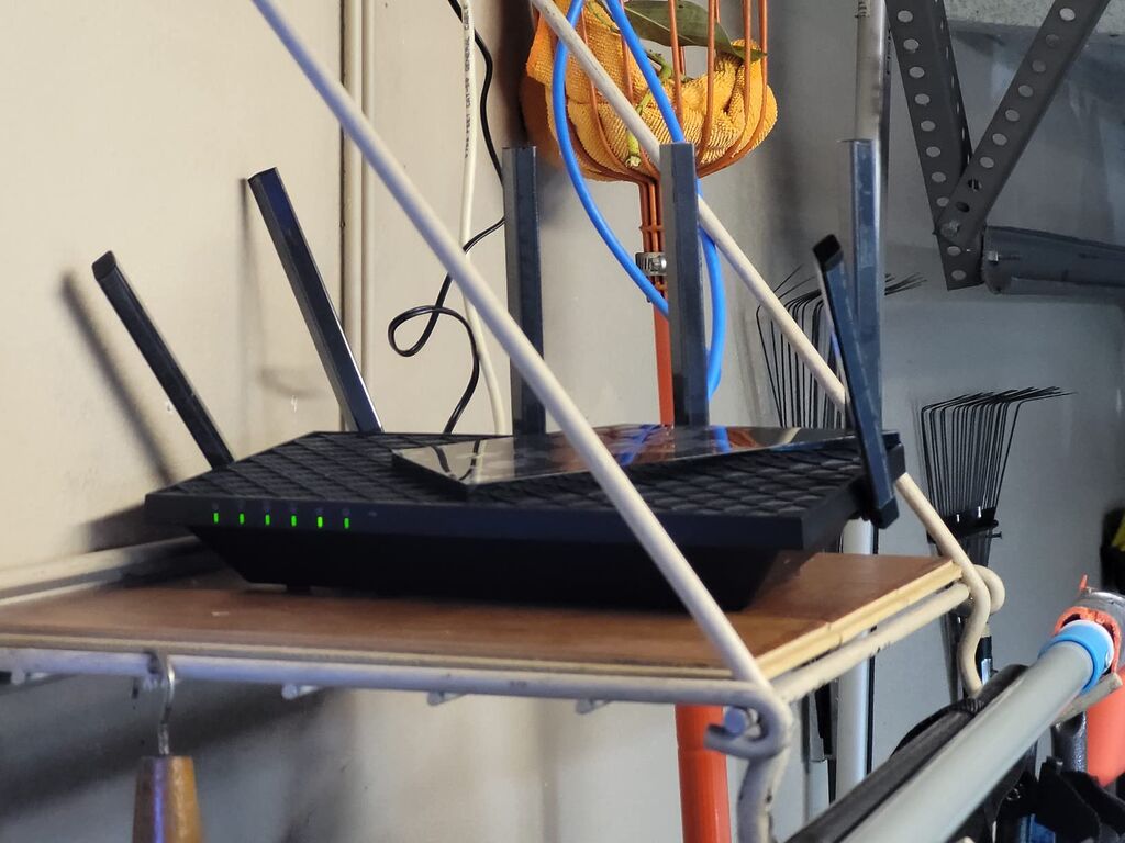 TP-Link AXE5400 Tri-Band WiFi 6E Router, 2025 PCMag Editors' Choice customer photo 1