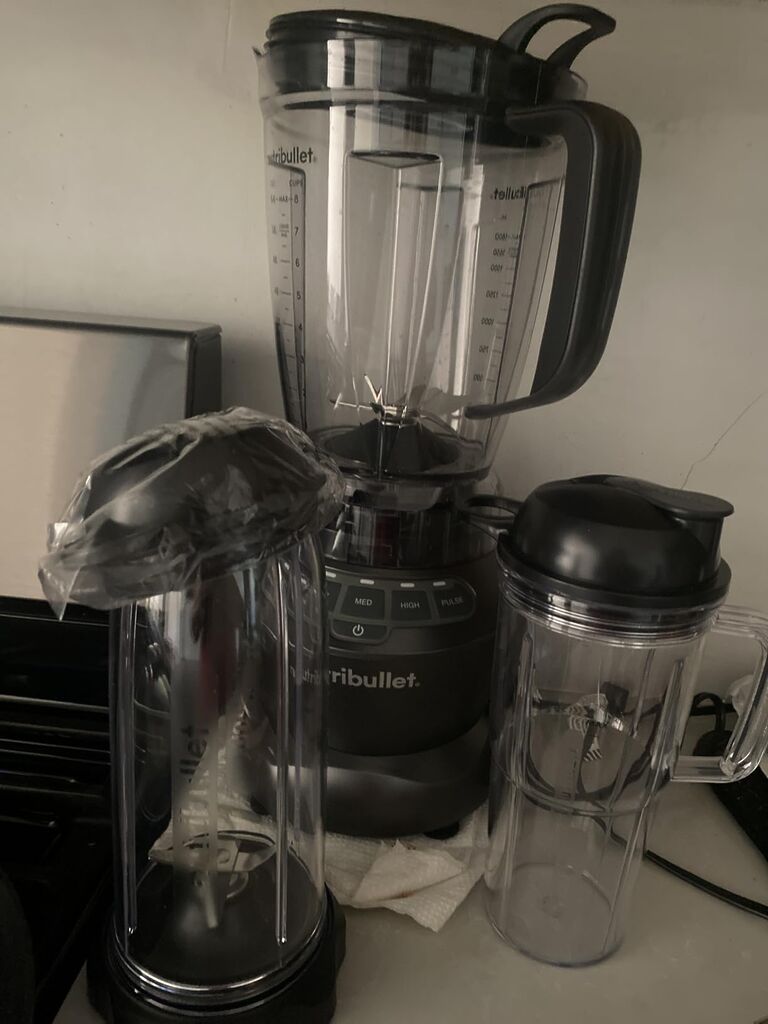 Nutribullet Full-Size Blender Combo 1200W - NBF50500 customer photo 2