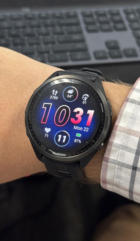 Garmin Forerunner® 965, Running Smartwatch, 47mm, Black/Powder Gray customer photo 1