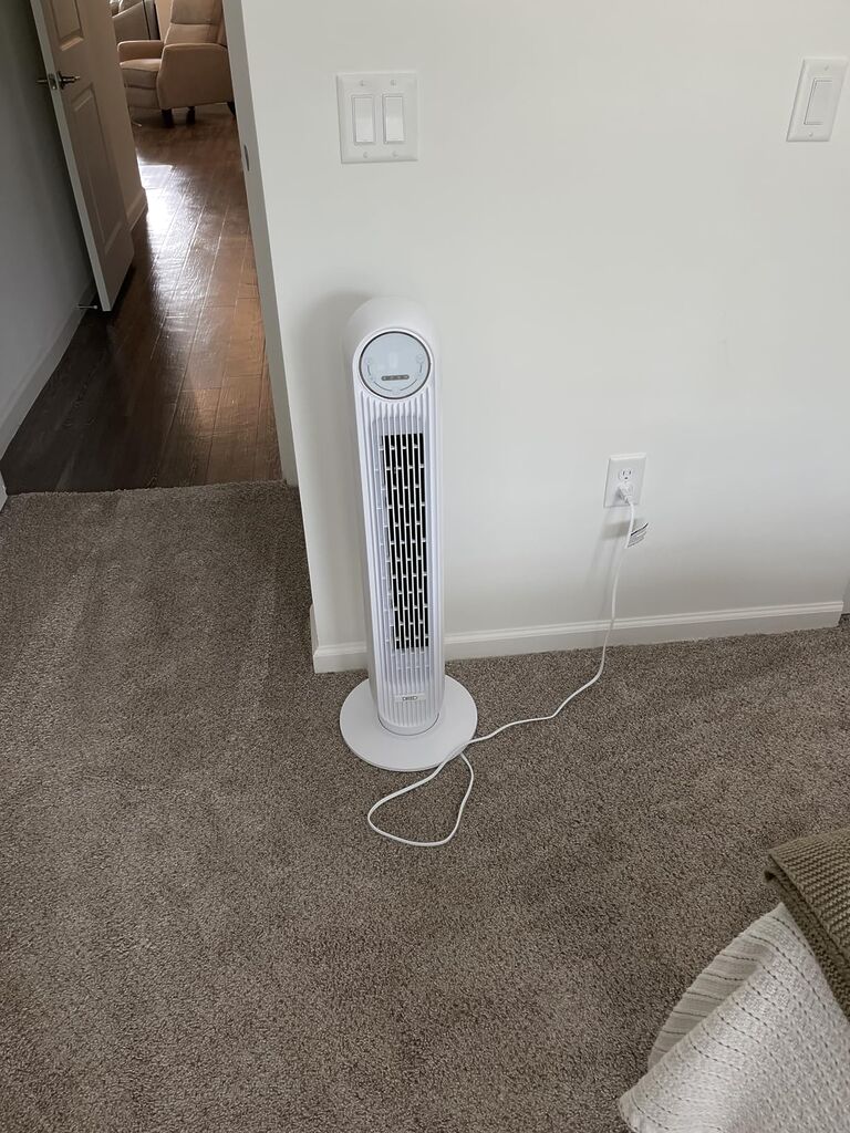 DREO Tower Fan for Bedroom, 25ft/s Smart Standing Fans, 90° Oscillating Floor Fan with 4 Modes, 4 Speeds, 8H Timer, 28dB, Bladeless, Remote, Works with WiFi Voice Control customer photo 1