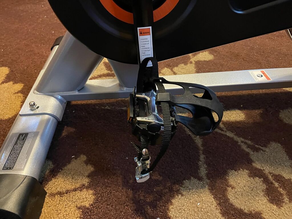 YOSUDA Exercise Bike, Brake Pad Stationary Bike for Home with Exclusive App, Magnetic Indoor Cycling Bike with 300 lb Weight Capacity customer photo 1