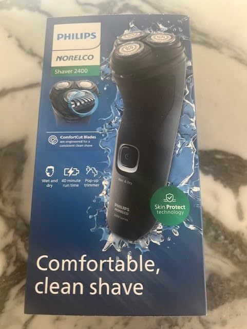 Philips Norelco 2400 Series Electric Shaver, Deep Black customer photo 1