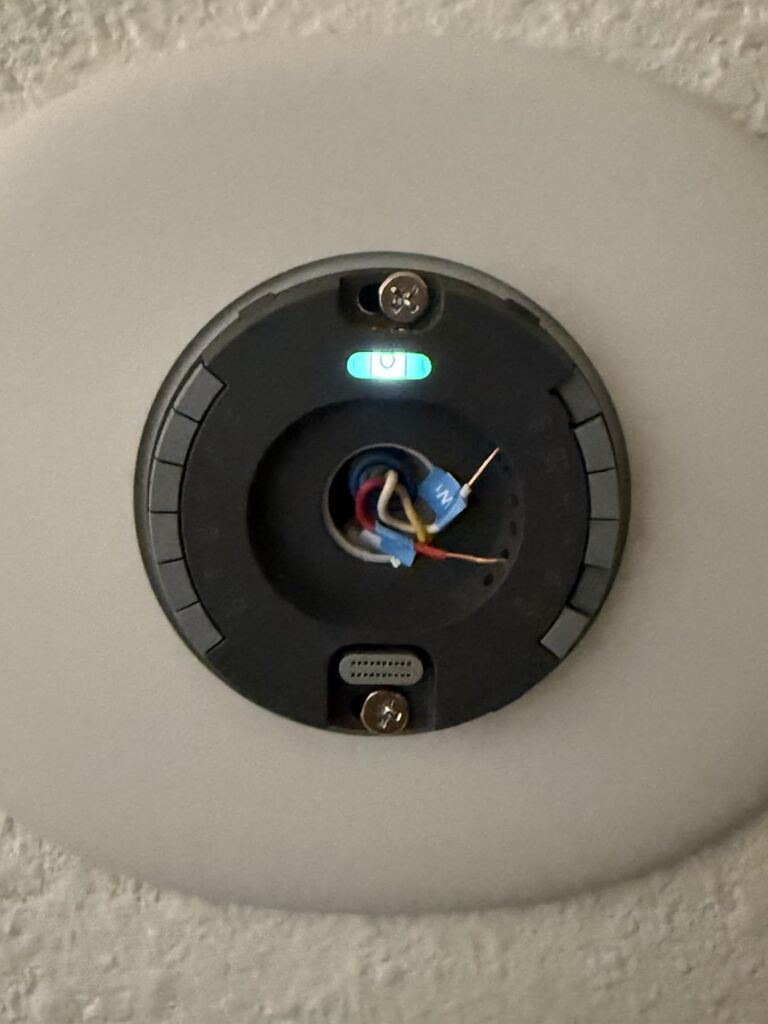 Google Nest Learning Thermostat (4th gen) + Nest Temperature Sensor (2nd gen) - Obsidian customer photo 2