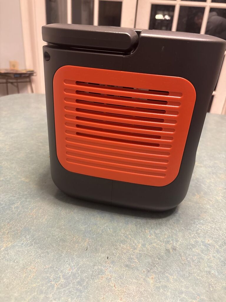 Jackery Explorer 1000 v2 Portable Power Station,1070Wh,1500W customer photo 2
