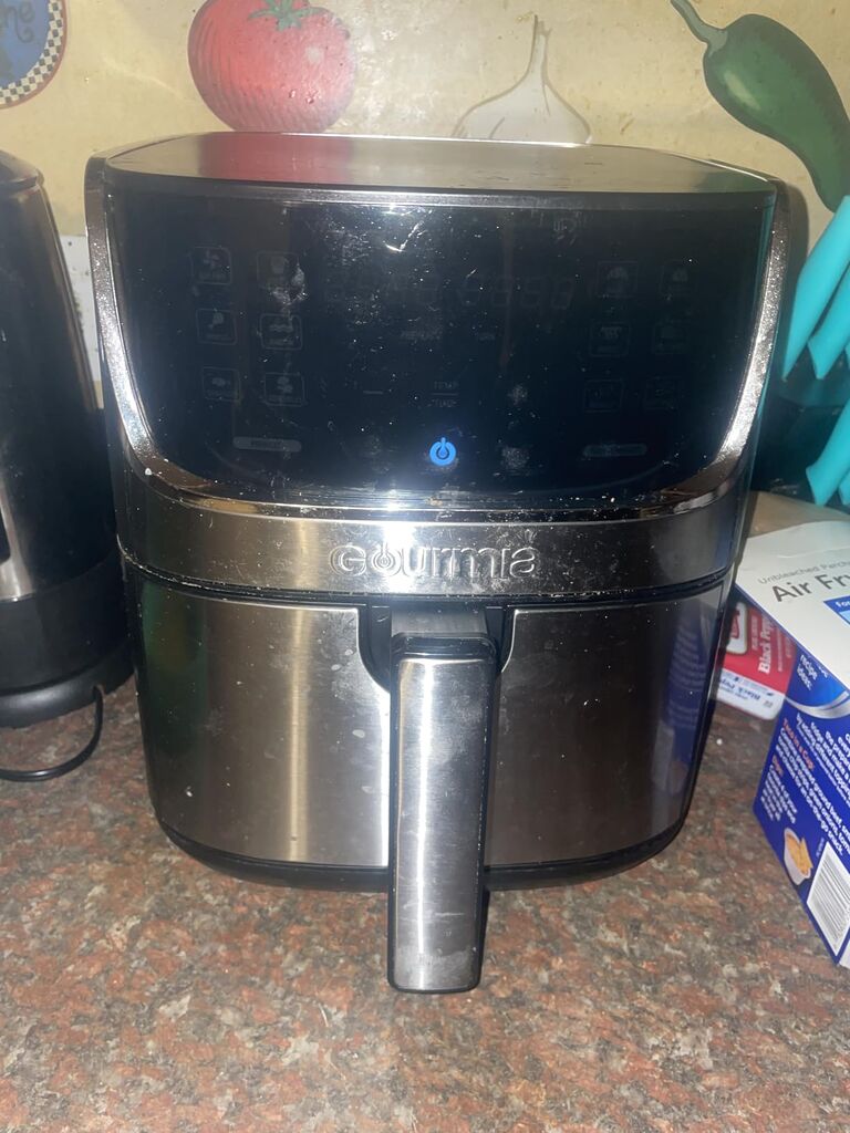 CHEFMAN 2 Qt Mini Air Fryer Digital, Space-Saving Compact with Nonstick Dishwasher Safe Basket, Shake Reminder customer photo 1