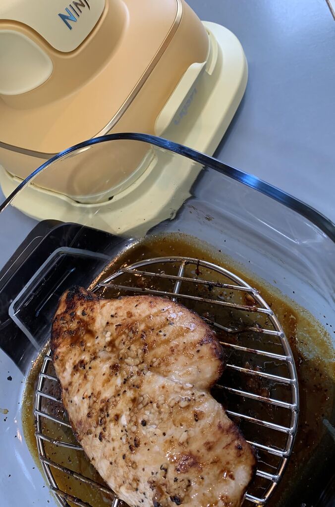 Ninja Crispi 4-in-1 Glass Air Fryer FN101GY Non-Toxic with 4QT Glass Containers customer photo 2