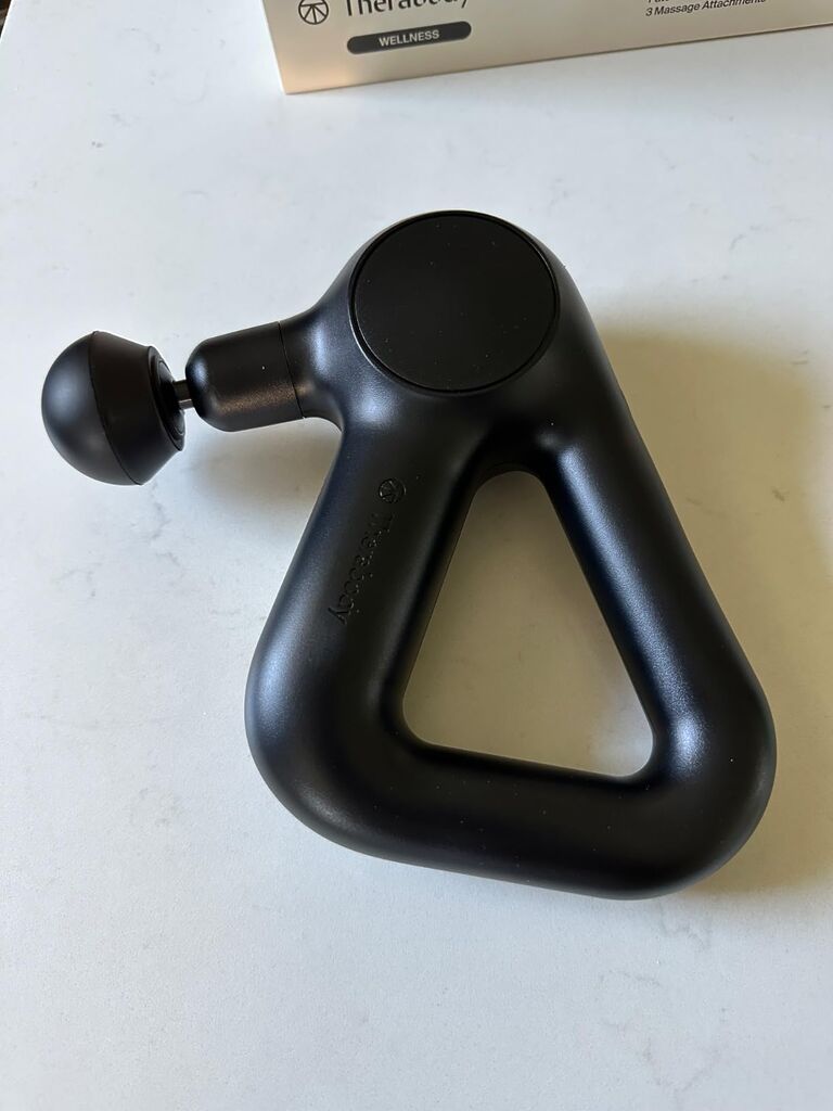TheraGun Therabody Relief - Quiet Deep Tissue Therapy Massage Gun - Bluetooth Enabled, Electric Percussion Massage Gun & Personal Massager for Pain in The Neck, Back, Leg, Shoulder and Foot (Black) customer photo 2