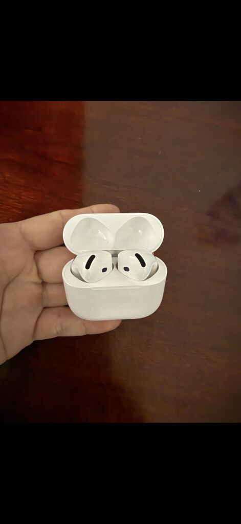 Apple AirPods 4 Wireless Earbuds, Bluetooth Headphones, Personalized Spatial Audio, Sweat and Water Resistant, USB-C Charging Case, H2 Chip, Up to 30 Hours of Battery Life, Effortless Setup for iPhone customer photo 1