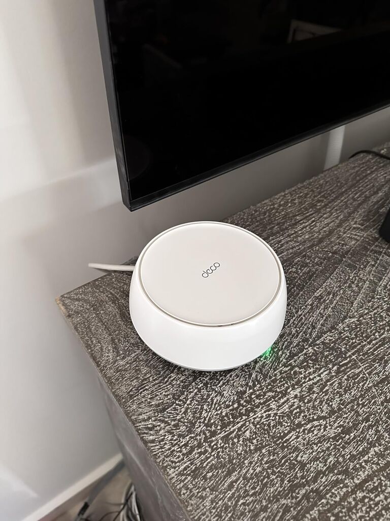 TP-Link Deco 7 BE25 Dual-Band BE5000 WiFi 7 Mesh Wi-Fi System | 4-Stream 5 Gbps, 240 Mhz | Covers up to 6,600 Sq.Ft | 2X 2.5G Ports Wired Backhaul | VPN,MLO, AI-Roaming, HomeShield, 3-Pack customer photo 1