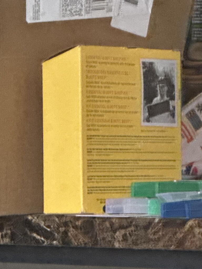 Burt's Bees Essentials Kit Gift Set, 5 Travel Size Products customer photo 2